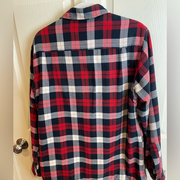 LL bean fleece lined Red and Black Plaid Flannel Shirt small - Picture 2 of 12
